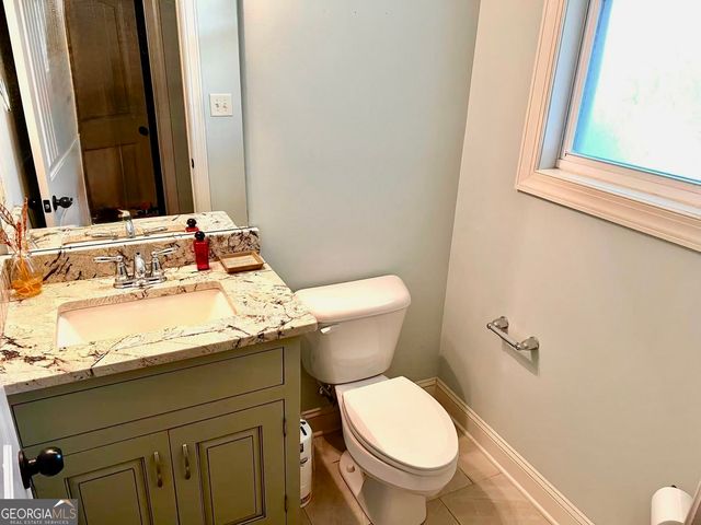 303 Evesham Avenue, Peachtree City, GA 30269