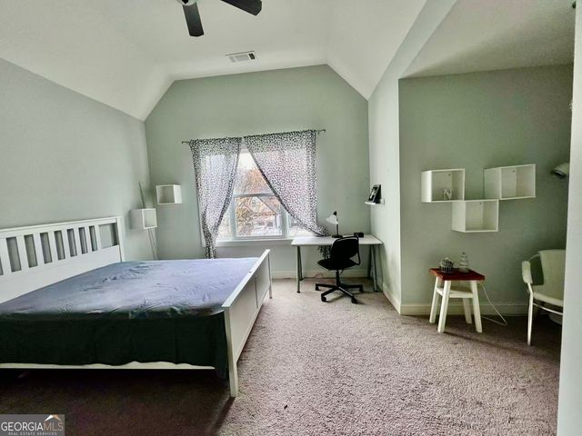 303 Evesham Avenue, Peachtree City, GA 30269