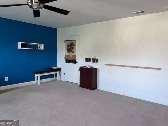 303 Evesham Avenue, Peachtree City, GA 30269