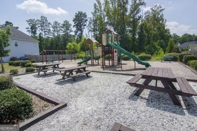 303 Evesham Avenue, Peachtree City, GA 30269