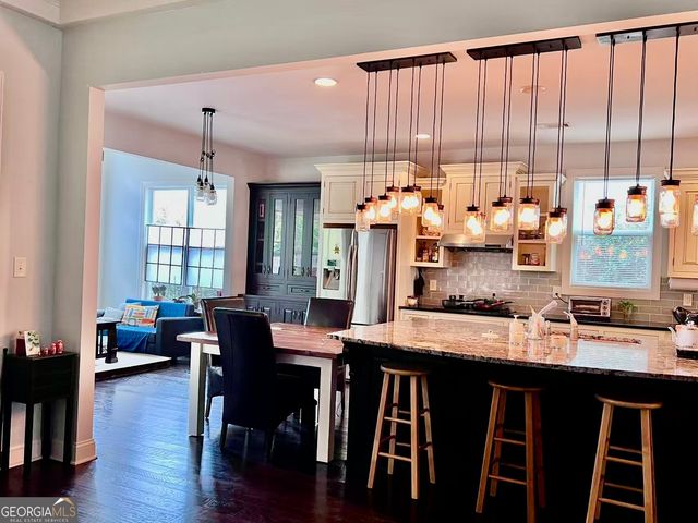 303 Evesham Avenue, Peachtree City, GA 30269