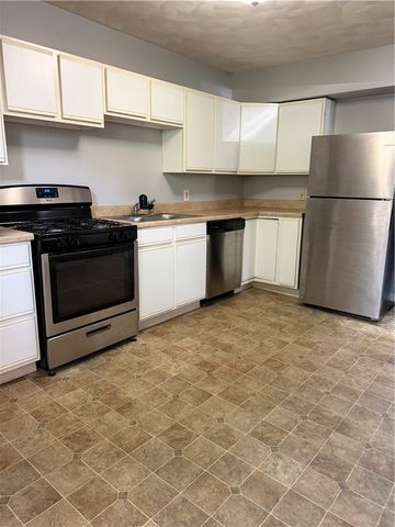 15 Main Street, Cumberland, RI 02864