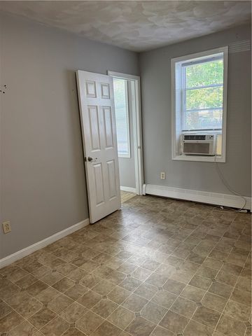 15 Main Street, Cumberland, RI 02864