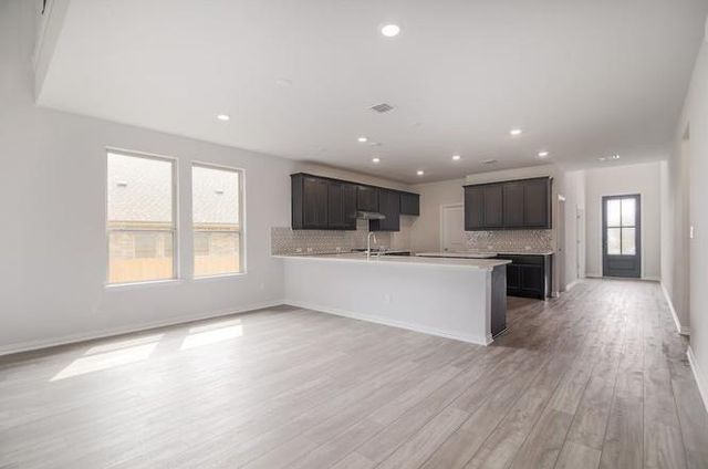 3924 Mineral DR, Leander, TX 78641