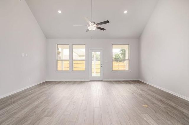 3924 Mineral DR, Leander, TX 78641