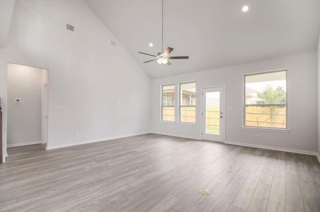 3924 Mineral DR, Leander, TX 78641
