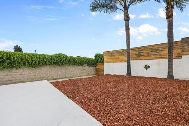 6865 Airoso Ave, San Diego, CA 92120