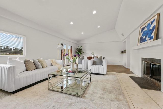 6865 Airoso Ave, San Diego, CA 92120