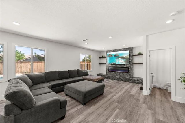 24322 Kenosha Court, Corona, CA 92883