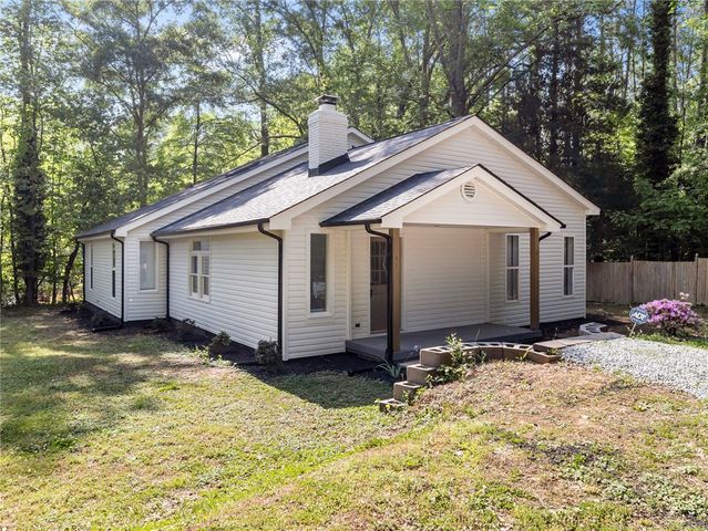 21298 Highway 76 E Highway, Laurens, SC 29360