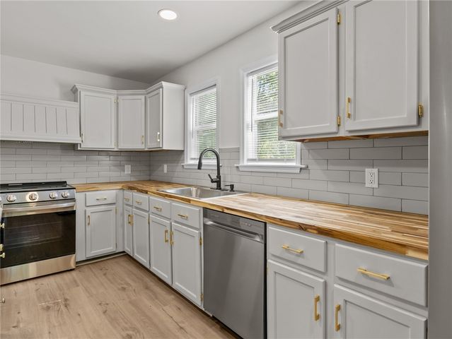 21298 Highway 76 E Highway, Laurens, SC 29360