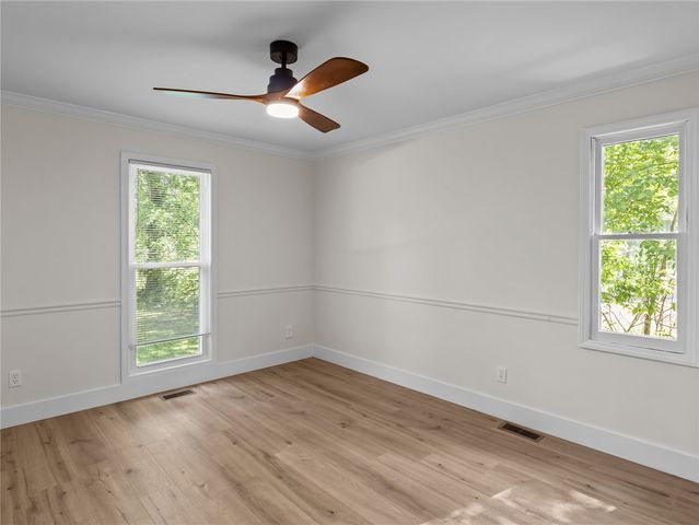21298 Highway 76 E Highway, Laurens, SC 29360