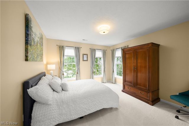 2796 Max Court, Twinsburg, OH 44087