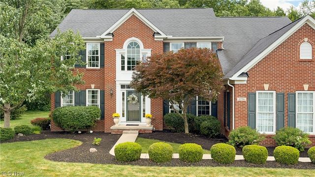 2796 Max Court, Twinsburg, OH 44087