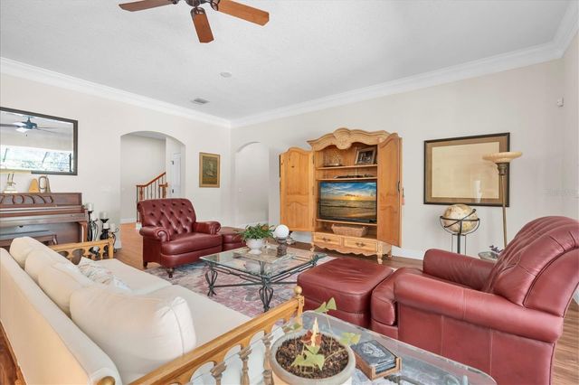 16301 DUNLINDALE DRIVE, Lithia, FL 33547
