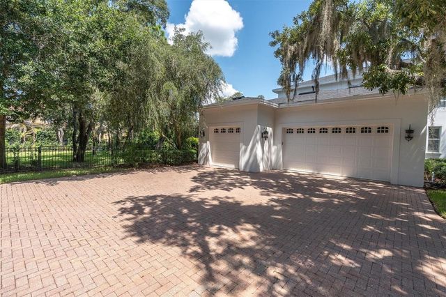16301 DUNLINDALE DRIVE, Lithia, FL 33547