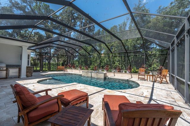 16301 DUNLINDALE DRIVE, Lithia, FL 33547