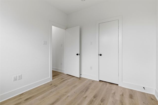 812 Elkhart Street C, Houston, TX 77091