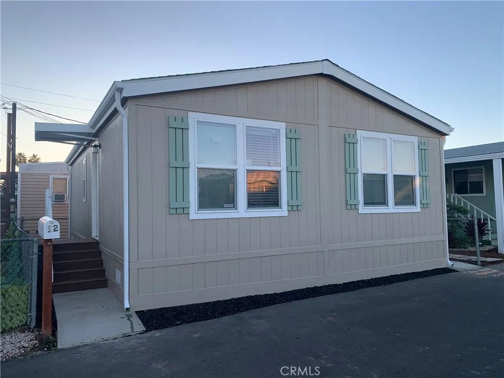 1425 E Madison 12, El Cajon, CA 92019