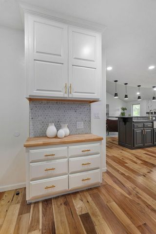 506 S Pepperhill Drive, Nixa, MO 65714