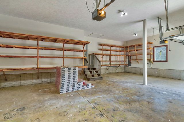 506 S Pepperhill Drive, Nixa, MO 65714