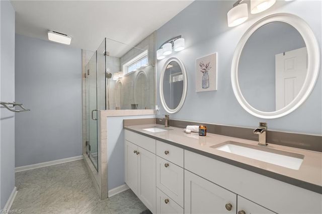 5800 Edgebrook Court, Jamestown, NC 27282