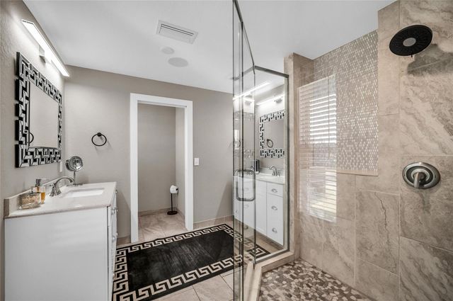 7149 LONGBOAT DRIVE N, Longboat Key, FL 34228