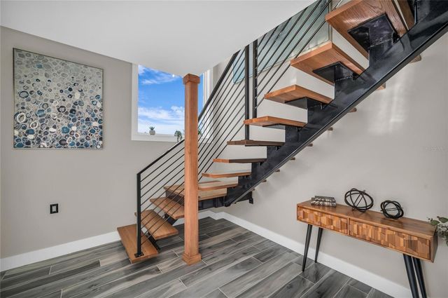 7149 LONGBOAT DRIVE N, Longboat Key, FL 34228