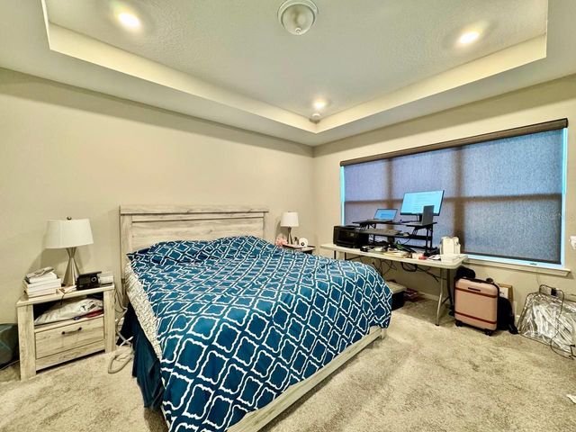 11281 BEACH WALK WAY NE, St Petersburg, FL 33716