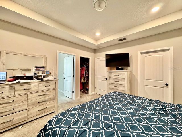 11281 BEACH WALK WAY NE, St Petersburg, FL 33716