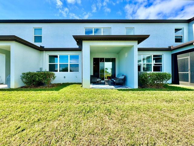 11281 BEACH WALK WAY NE, St Petersburg, FL 33716
