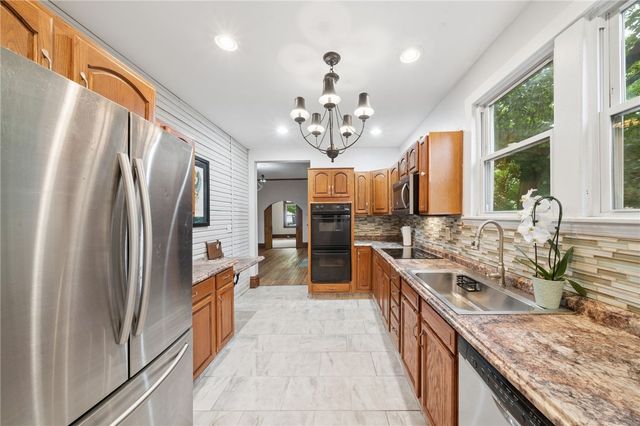 1523 Evergreen Ave, Shaler, PA 15209