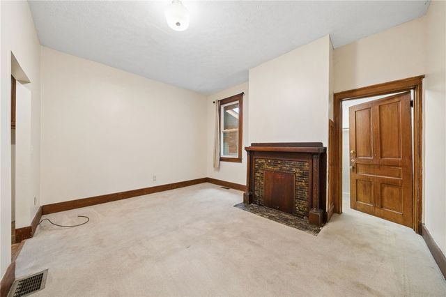 1523 Evergreen Ave, Shaler, PA 15209