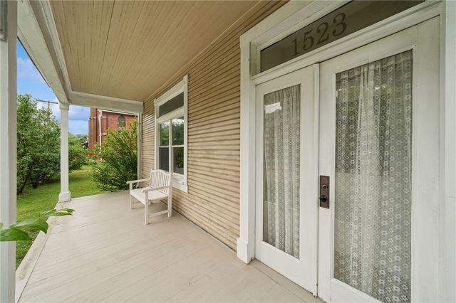 1523 Evergreen Ave, Shaler, PA 15209