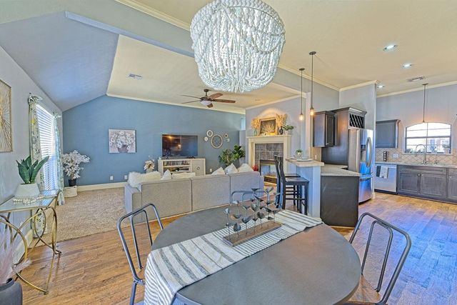 1825 Tall Grass Court, Edmond, OK 73012