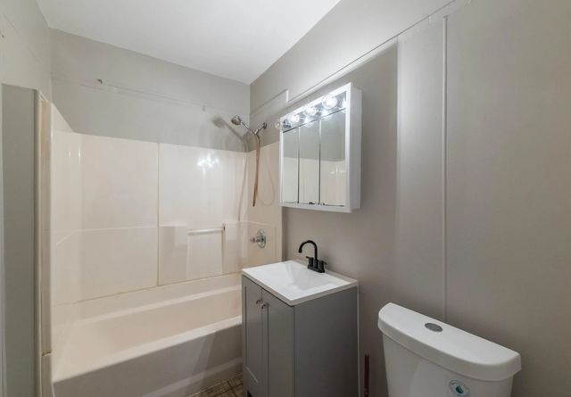 9153 S Ada Street, Chicago, IL 60620
