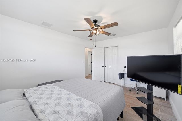 6900 NW 14th St, Plantation, FL 33313