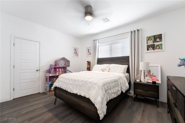 4138 Bayley Skye Avenue, Las Vegas, NV 89141