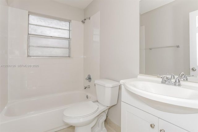 18931 NW 33rd Pl, Miami Gardens, FL 33056