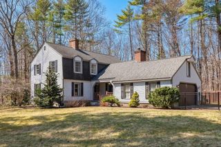 22 Colonial Way, Exeter, NH 03833