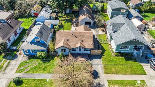 5436 S Thompson Avenue, Tacoma, WA 98408