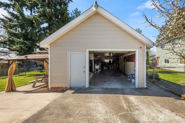 5436 S Thompson Avenue, Tacoma, WA 98408