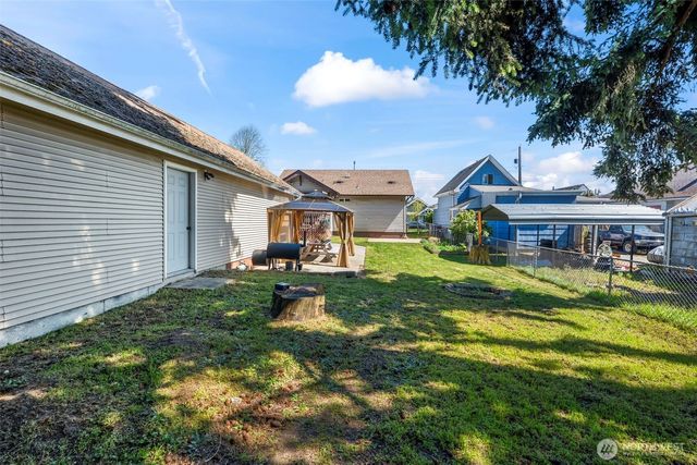 5436 S Thompson Avenue, Tacoma, WA 98408