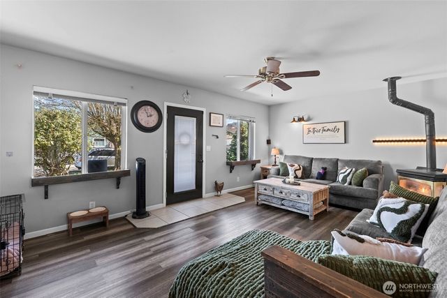 5436 S Thompson Avenue, Tacoma, WA 98408