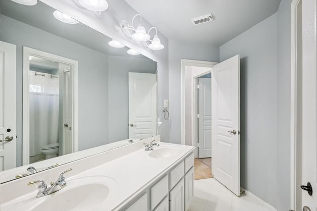 3205 Ashe Creek Drive, League City, TX 77573