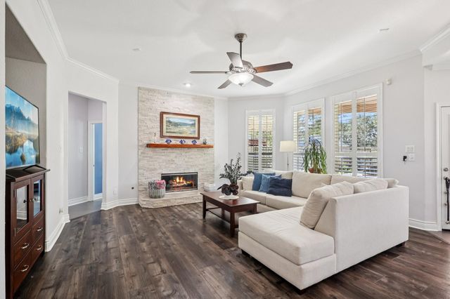 3205 Ashe Creek Drive, League City, TX 77573