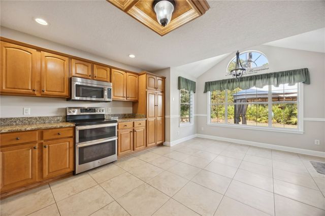 203 Cumberland Drive, Kingsland, GA 31548