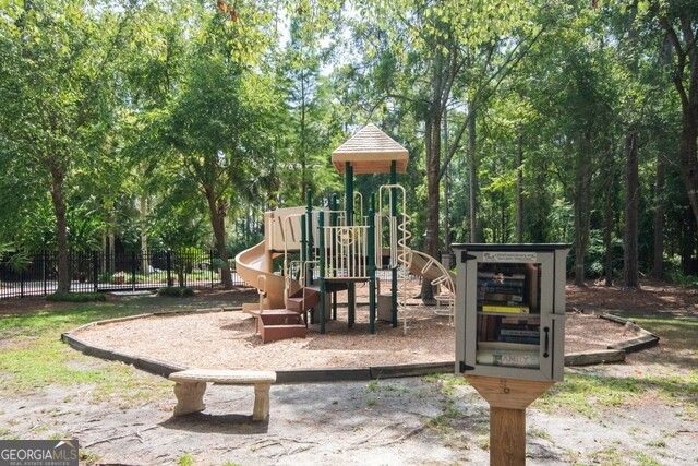 203 Cumberland Drive, Kingsland, GA 31548