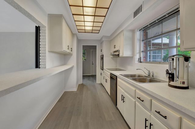 410 NW Spanish River Boulevard, Boca Raton, FL 33431