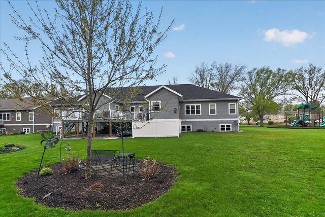 4555 Golf Drive, Windsor, WI 53598